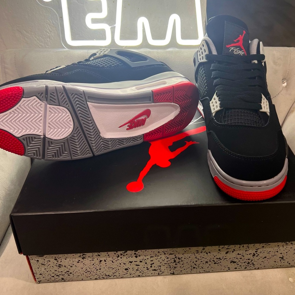 Air Jordan 4 Retro OG ‘Bred’ 2019 🔥